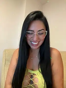 nataliia queen  online show from March 1, 2026, 1:16 am