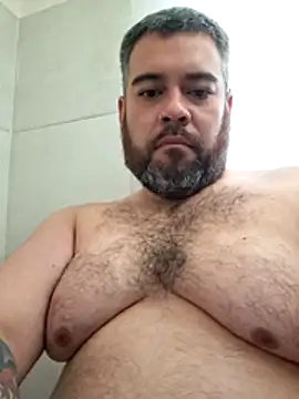 Snapshot of Gummyto chatting on January 6, 2026, 6:45 pm Gummyto online show from January 6, 2026, 6:45 pm