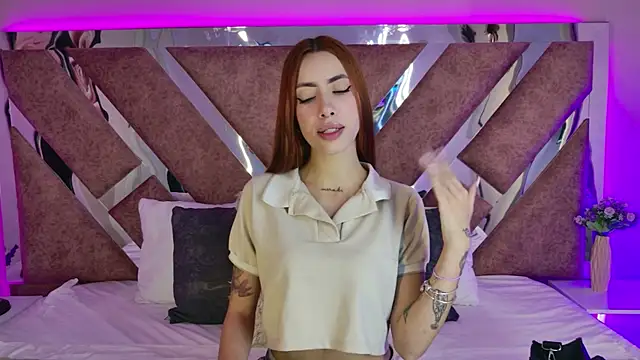LolaGray   online show from July 28, 2026, 7:37 pm