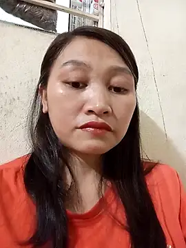 yumyum112 online show from February 24, 2026, 1:01 pm