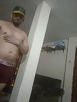 paladito01 online show from February 12, 2026, 5:29 am