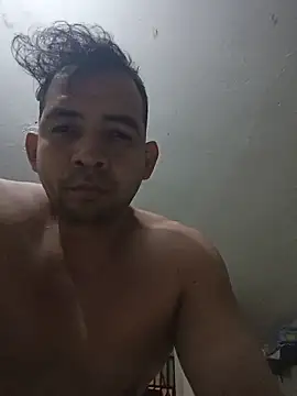 paladito01 online show from May 17, 2026, 5:18 am