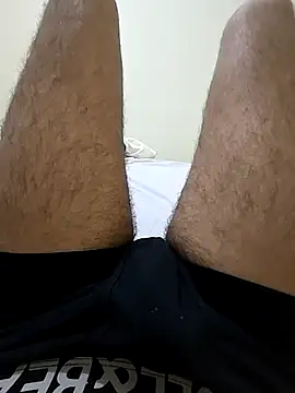 Snapshot of elynew chatting on March 30, 2026, 1:12 pm elynew online show from March 30, 2026, 1:12 pm