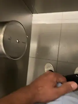 liam bronw online show from March 28, 2026, 7:26 pm