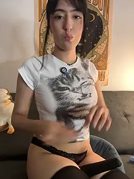 HinaSweet online show from March 7, 2026, 12:39 am