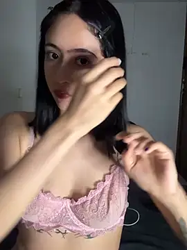 Snapshot of HinaSweet chatting on January 14, 2026, 12:03 am HinaSweet online show from January 14, 2026, 12:03 am