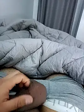 Mustastifano online show from January 8, 2026, 9:54 pm