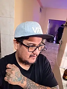 Snapshot of Riko_420 chatting on February 15, 2026, 2:49 pm Riko 420 online show from February 15, 2026, 2:49 pm