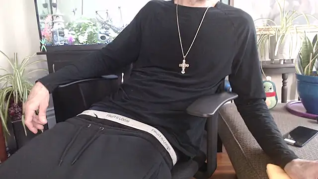 EspanolVato online show from April 8, 2026, 9:16 pm