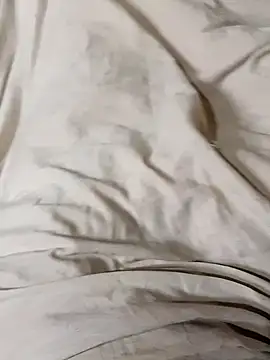 Hot hiuj online show from February 5, 2026, 6:37 pm