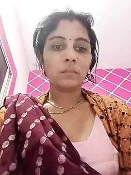 Snapshot of Hot_ree85 chatting on February 22, 2026, 4:26 am Hot ree85 online show from February 22, 2026, 4:26 am