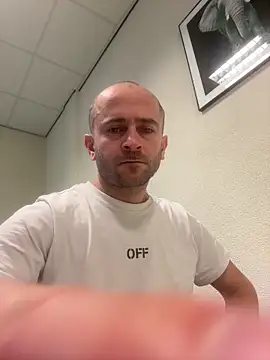 Majestik1 online show from February 19, 2026, 10:56 am