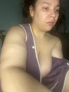 bellakay19 online show from February 22, 2026, 4:52 pm