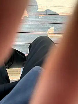 lvjinshun147 online show from February 2, 2026, 4:55 am