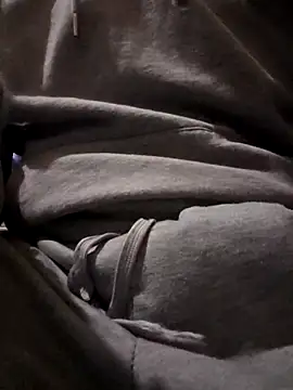 Snapshot of YoungAsainWithATrunk chatting on February 28, 2026, 5:07 am YoungAsainWithATrunk online show from February 28, 2026, 5:07 am