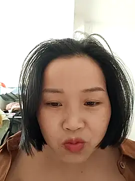   BingBing   online show from February 19, 2026, 5:37 am