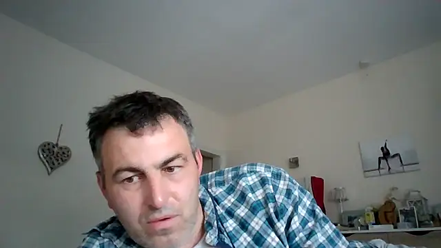 Hakfin666 online show from June 14, 2026, 4:25 am