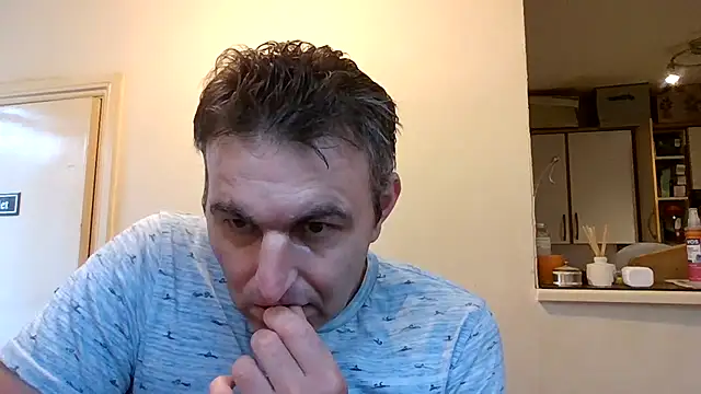 Hakfin666 online show from July 10, 2026, 4:56 am
