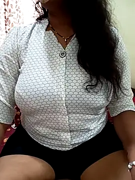 Snapshot of Ammu14399 chatting on February 20, 2026, 6:26 am Ammu14399 online show from February 20, 2026, 6:26 am