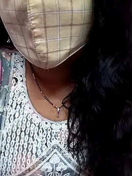 Snapshot of Ammu14399 chatting on February 13, 2026, 5:29 am Ammu14399 online show from February 13, 2026, 5:29 am