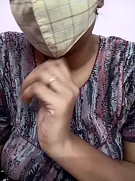 Snapshot of Ammu14399 chatting on February 18, 2026, 8:11 am Ammu14399 online show from February 18, 2026, 8:11 am