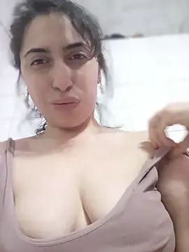 darkgodessone online show from April 20, 2026, 12:24 am