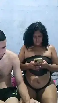 Isabel and Heckler online show from February 5, 2026, 11:11 pm