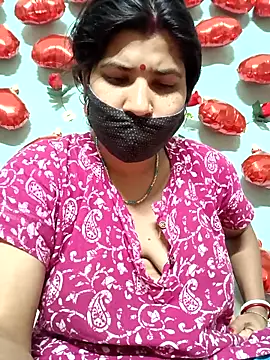 Monisha9876 online show from February 9, 2026, 6:28 pm