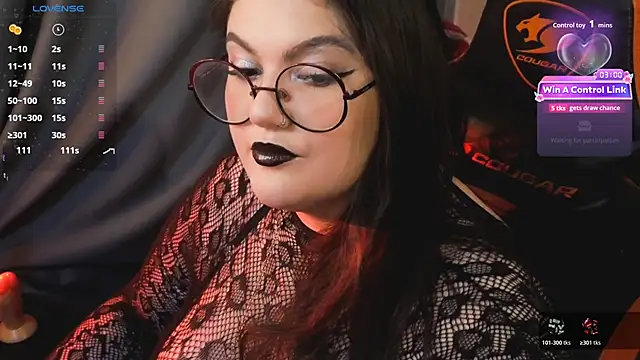 PixelMiss online show from May 23, 2026, 1:04 am