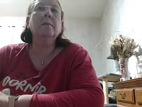 xmyriamx online show from March 9, 2026, 8:01 pm