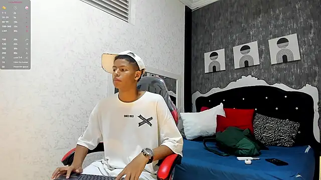 Snapshot of _erick_j chatting on February 3, 2026, 8:14 pm erick j online show from February 3, 2026, 8:14 pm