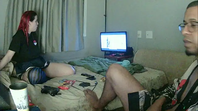 MorangoCChoc online show from April 3, 2026, 12:39 am