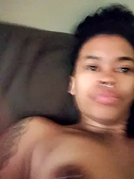 Snapshot of shenna_brunette chatting on January 16, 2026, 1:37 pm shenna brunette online show from January 16, 2026, 1:37 pm