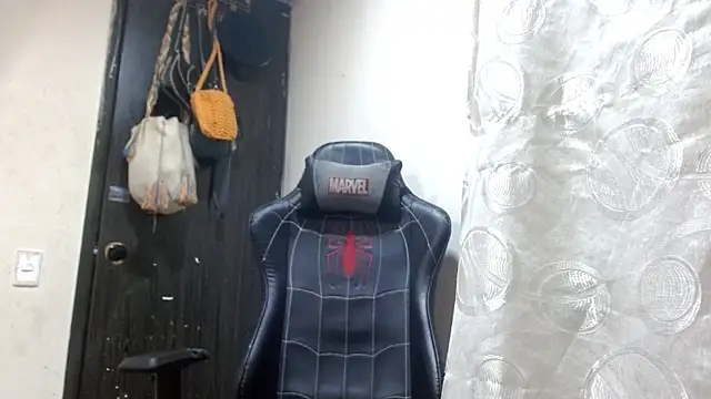 Calientes96 online show from February 6, 2026, 2:18 am