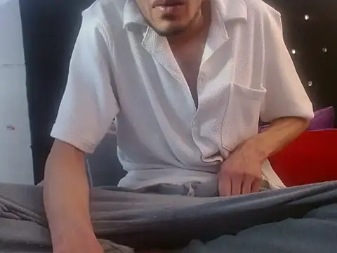 Calientes96 online show from February 25, 2026, 10:09 pm