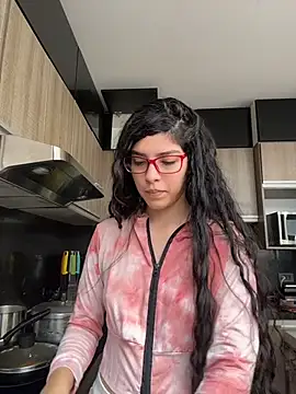 dani bela online show from May 14, 2026, 8:28 pm