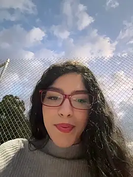 dani bela online show from April 30, 2026, 11:31 pm