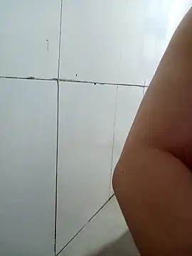  phuonglan  online show from March 10, 2026, 12:36 am