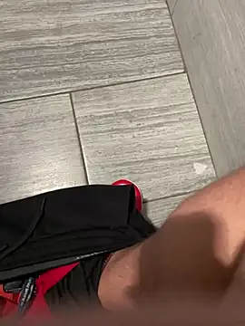 Snapshot of yazzz561 chatting on January 12, 2026, 1:34 am yazzz561 online show from January 12, 2026, 1:34 am