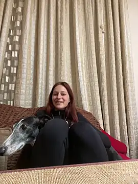 Lily Viola online show from May 25, 2026, 7:18 am