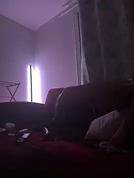 Snapshot of tellmewhat2dopls chatting on February 18, 2026, 8:55 am tellmewhat2dopls online show from February 18, 2026, 8:55 am