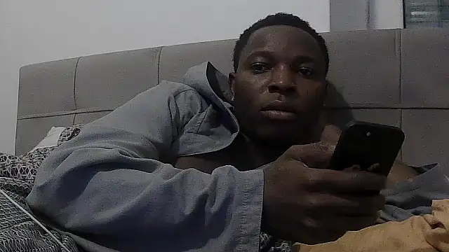 Snapshot of Bigchocco chatting on February 21, 2026, 12:01 am Bigchocco online show from February 21, 2026, 12:01 am