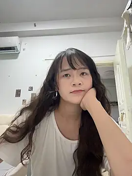 sunny-ly online show from March 30, 2026, 1:56 pm