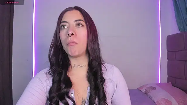 maazikeenx online show from May 11, 2026, 6:48 am