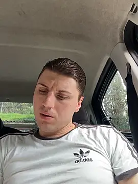 Snapshot of allee2206 chatting on February 27, 2026, 10:04 am allee2206 online show from February 27, 2026, 10:04 am