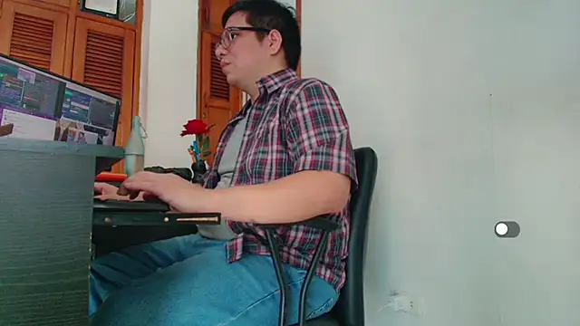 chubby16cm online show from January 31, 2026, 8:18 pm