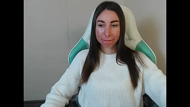 cammila horn online show from April 24, 2026, 5:20 am