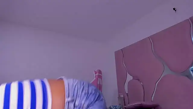 Snapshot of sharithasm chatting on March 18, 2026, 8:21 pm sharithasm online show from March 18, 2026, 8:21 pm