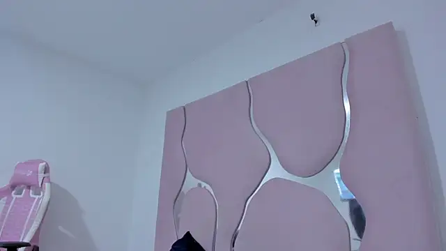 Snapshot of sharithasm chatting on March 25, 2026, 8:08 pm sharithasm online show from March 25, 2026, 8:08 pm