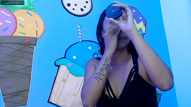 Snapshot of skinnysexzara18 chatting on February 27, 2026, 2:45 am skinnysexzara18 online show from February 27, 2026, 2:45 am